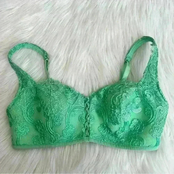Victoria's Secret Dream Angels Mint Lace Bralette Medium - Picture 1 of 8